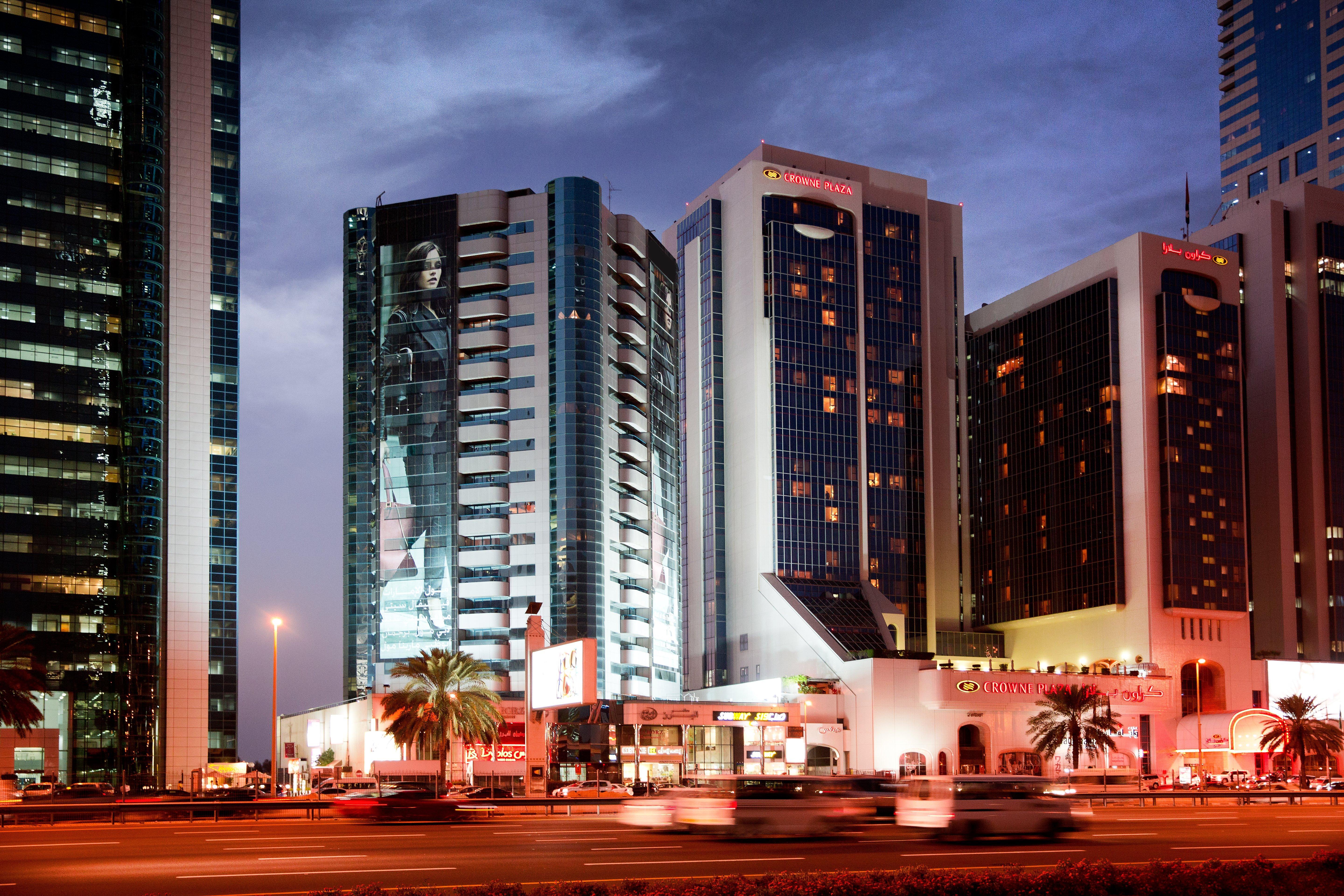 Hotel Millennium Plaza Downtown, Dubaj Exteriér fotografie